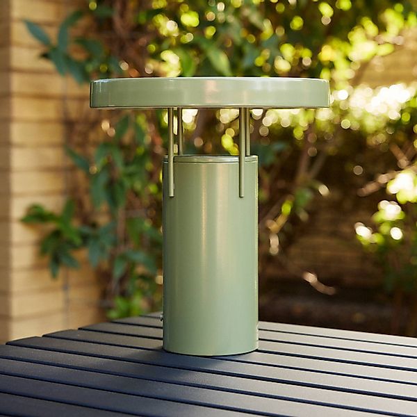 HÜBSCH LED-Akku-Tischleuchte BringMe, grün, Höhe 28 cm günstig online kaufen