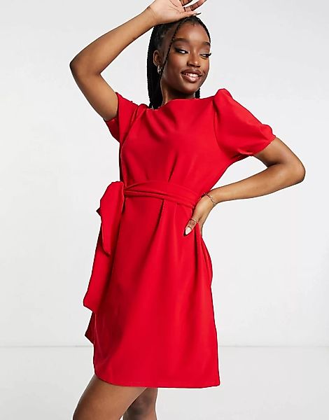 Lipsy – Minikleid in Rot mit Bindegürtel in der Taille günstig online kaufen