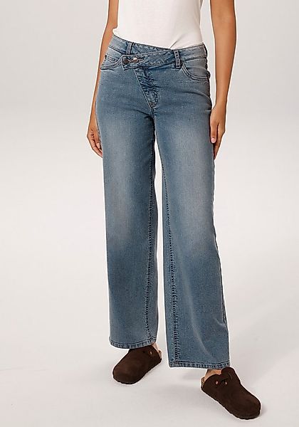 Aniston CASUAL Straight-Jeans mit extravaganten, asymmetrischem Verschluss günstig online kaufen