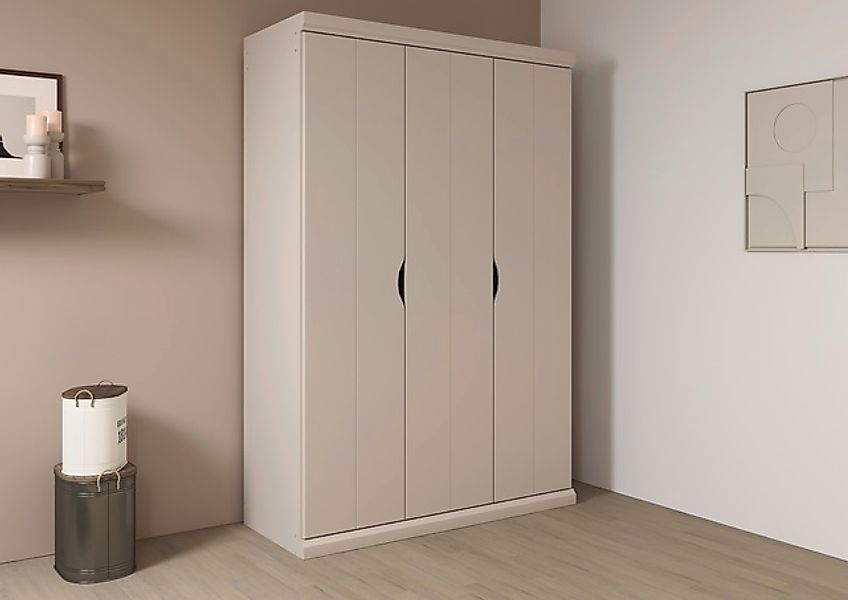 rauch Kleiderschrank »Marlene«, (in 3 verschiedenen Ausstattungen BASIC/CLA günstig online kaufen