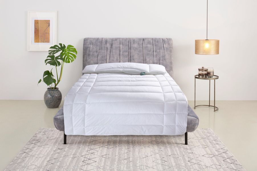 fan Kunstfaserbettdecke "f.a.n. Made in Green "Tegernsee"" 4-Jahreszeiten 1 günstig online kaufen