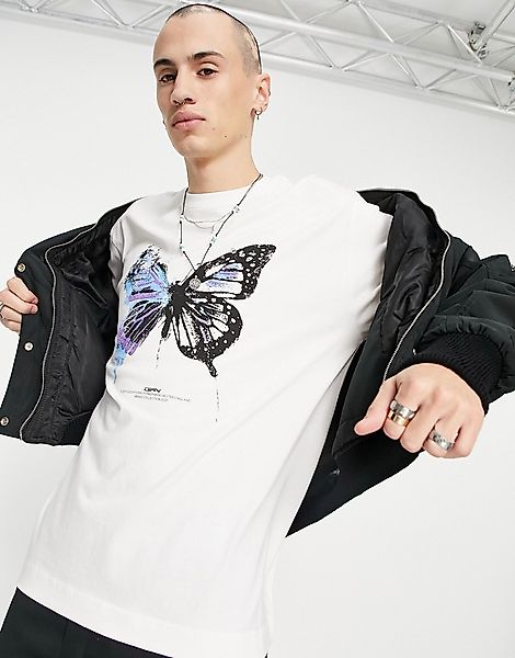 Good For Nothing – Oversize-T-Shirt in gebrochenem Weiß mit Schmetterlingsp günstig online kaufen