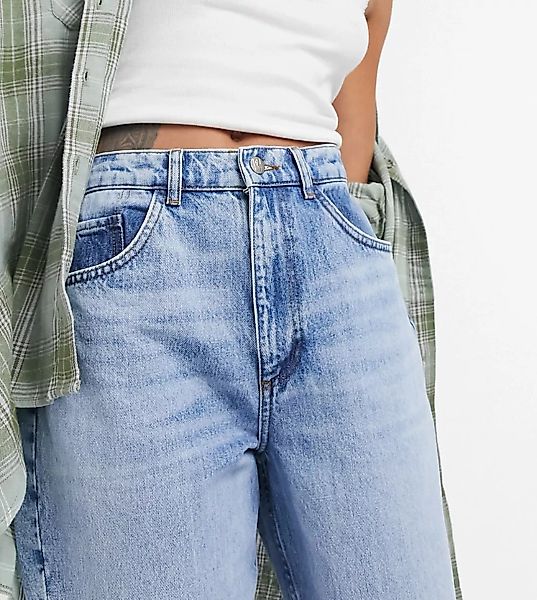 Reclaimed Vintage – Inspired 92' – Lockere Mom-Jeans in nachhaltiger, schön günstig online kaufen