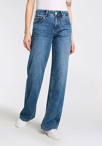 Herrlicher 5-Pocket-Jeans "Edna Denim Light", mit ausgestelltem Bein günstig online kaufen