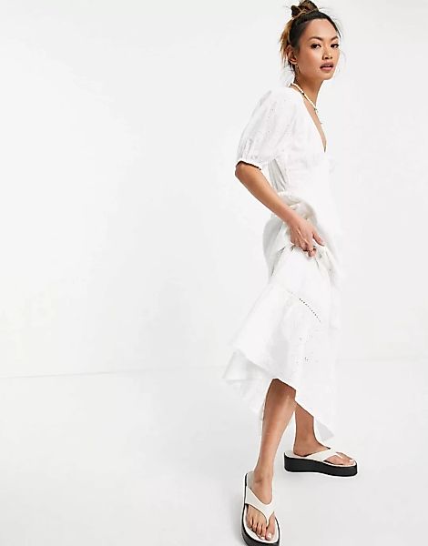 ASOS DESIGN – Maxikleid in Weiß mit geraffter Taille, Lochstickerei und Spi günstig online kaufen