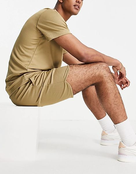 Selected Homme – Shorts aus recyceltem Polyester in Beige, Kombiteil-Neutra günstig online kaufen