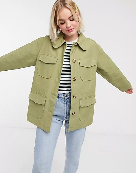 Monki – Taillierte Utility-Jacke in Grün günstig online kaufen