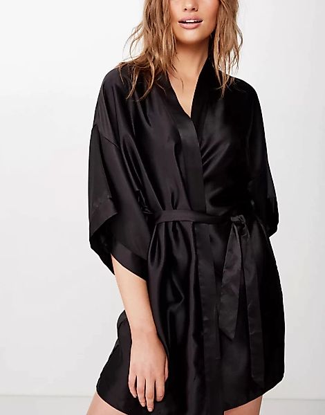 Cotton:On – Satin-Kimono-Bademantel in Schwarz günstig online kaufen