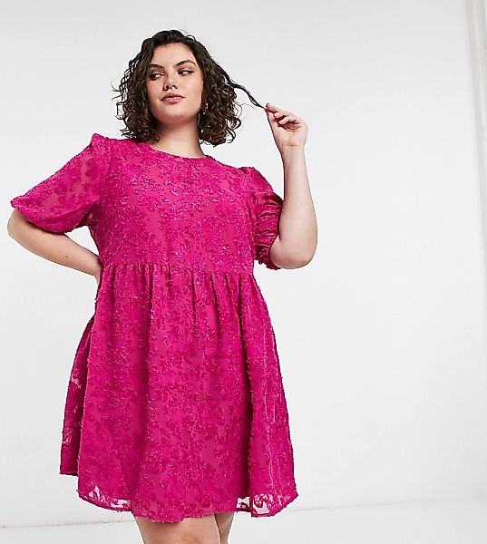 Vero Moda Curve – Strukturiertes Hängerkleid in leuchtendem Pink-Rosa günstig online kaufen