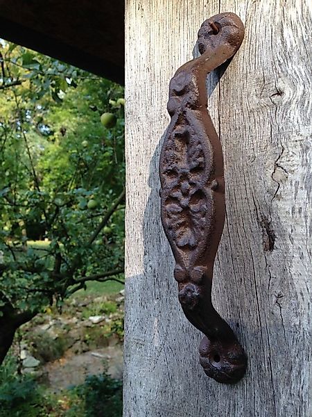 Antikas Türbeschlag Türgriff Bromelie aus Gusseisen, Griff für Gartentor od günstig online kaufen