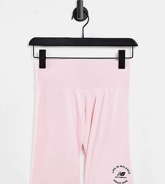 New Balance – Legging-Shorts in Rosa mit „Life in Balance“-Print – exklusiv günstig online kaufen