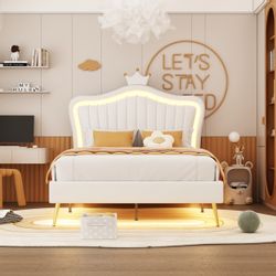 Flieks Polsterbett, LED Beleuchtung Krone Kunstleder günstig online kaufen