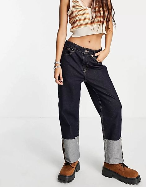 Only Megan – Kurze Jeans mit umgeschlagenem Saum in Dunkelblau günstig online kaufen