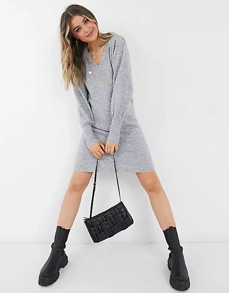 Pieces – Pulloverkleid aus Wollgemisch mit langen Bündchen und V-Ausschnitt günstig online kaufen