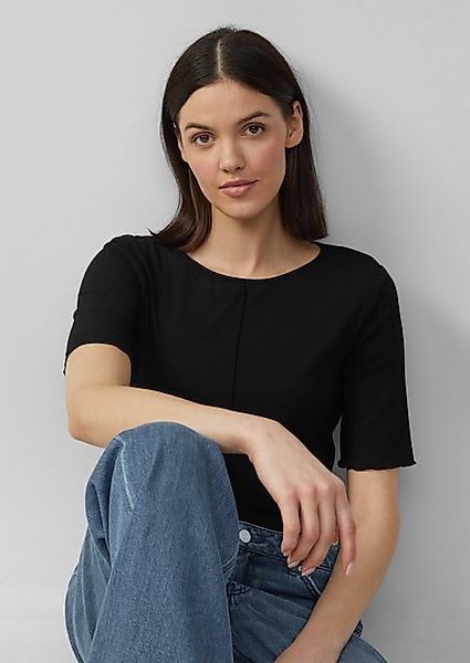 s.Oliver Kurzarmshirt Geripptes Slim-Fit-Shirt mit Nahtdetail günstig online kaufen