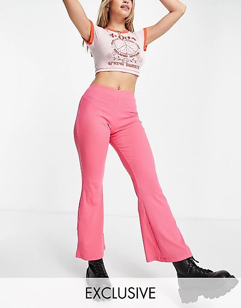 Reclaimed Vintage Inspired – Gerippte, ausgestellte Hose in Rosa günstig online kaufen