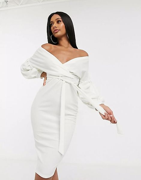 Femme Luxe – Schulterfreies Bleistiftkleid mit Flatterärmeln in Weiß günstig online kaufen