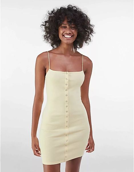 Bershka – Trägerkleid mit Druckknöpfen in Gelb günstig online kaufen