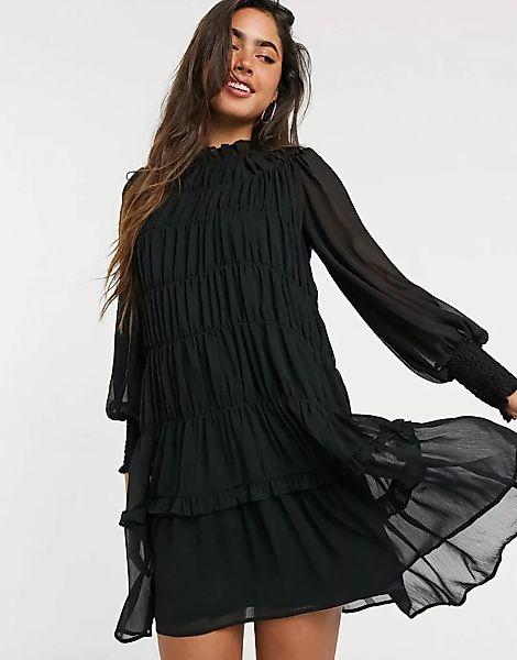 Vero Moda – Hochgeschlossenes Chiffon-Minikleid im Stufenlook in Schwarz günstig online kaufen