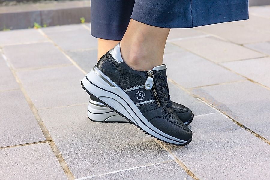 Remonte Keilsneaker, Freizeitschuh, Halbschuh, Schnürschuh mit Metallic-Kon günstig online kaufen
