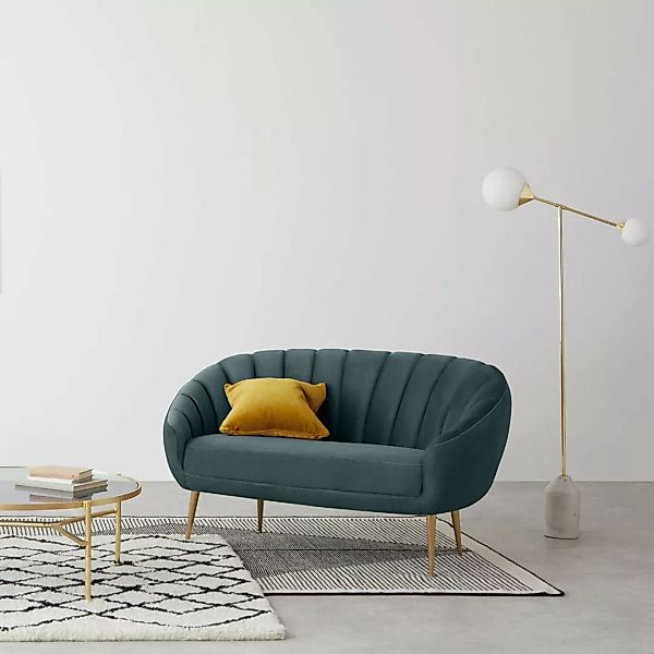 Primrose 2-Sitzer Sofa, Samt in Marinegruen - MADE.com günstig online kaufen
