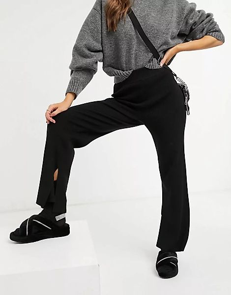 4th & Reckless – Kurz geschnittene Strickhose in Schwarz mit weitem Bein günstig online kaufen