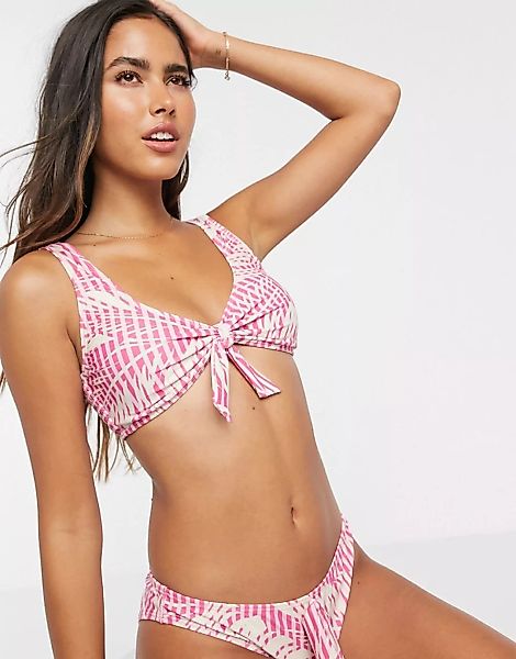 Vero Moda – Vorne gebundenes Bikinioberteil in Rosa mit Palmen-Print-Mehrfa günstig online kaufen