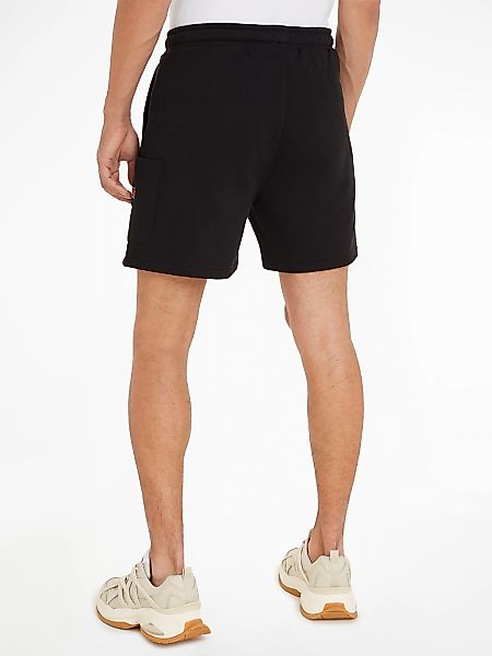 Tommy Jeans Cargoshorts "TJM BADGE CARGO SHORT", mit Seitentasche günstig online kaufen