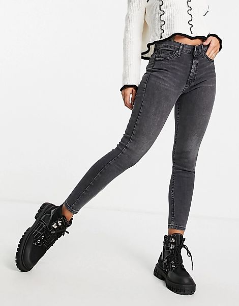 Topshop – Jamie – Jeans aus recyceltem Baumwollmix in verwaschenem Schwarz günstig online kaufen