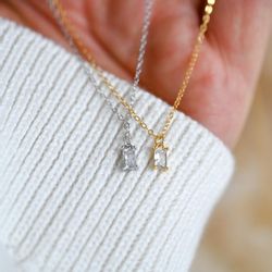 Runde Perlé Kette mit Anhänger zarte günstig online kaufen