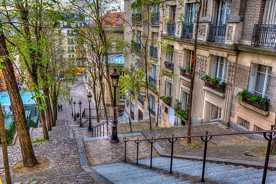 Papermoon Fototapete »Montmartre in Paris« günstig online kaufen