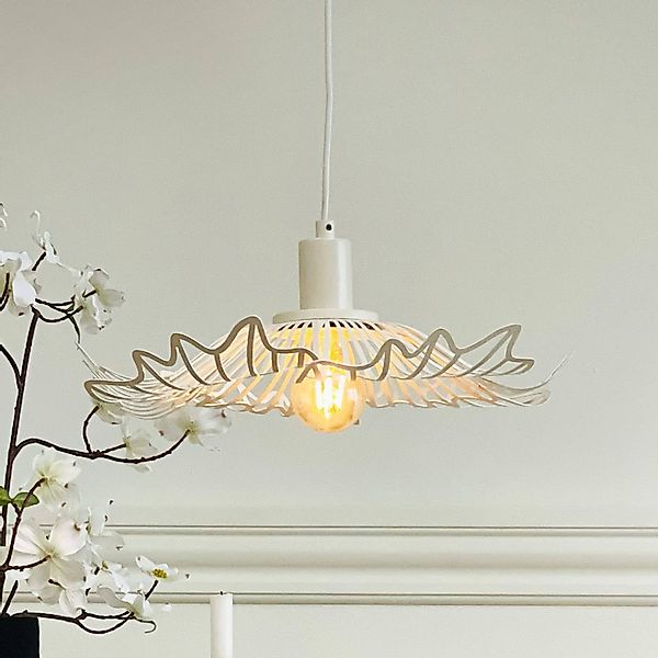 Dyberg Larsen Hängelampe Flora, perlweiß, Ø 40 cm, Metall günstig online kaufen