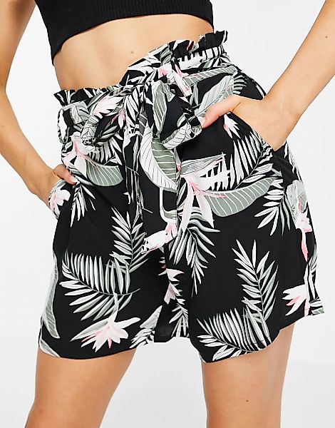 Vero Moda – Shorts in Schwarz mit Tropenmuster und Paperbag-Taille-Mehrfarb günstig online kaufen