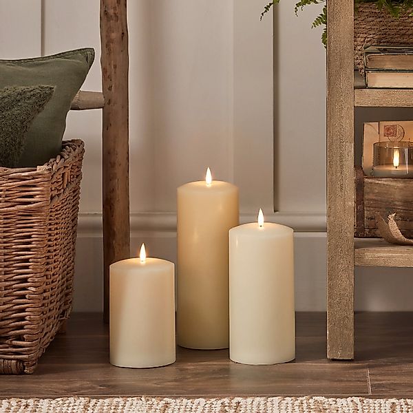 TruGlow® LED Stumpenkerzen Echtwachs Trio Ø 10cm günstig online kaufen