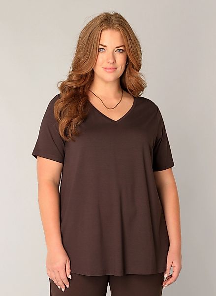 Base Level Curvy T-Shirt "Alba", mit V-Ausschnitt günstig online kaufen
