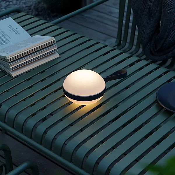 LED-Außenleuchte Bring to go Ø 16 cm weiß/schwarz günstig online kaufen