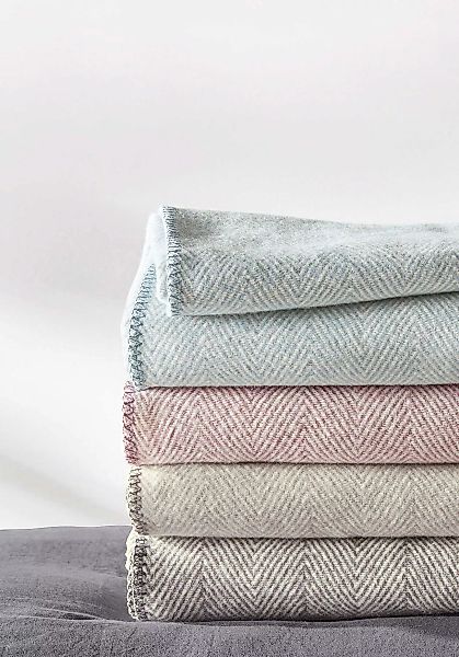 hessnatur Decke MERLE aus Bio-Baumwolle - lila - Größe 140x180 cm günstig online kaufen