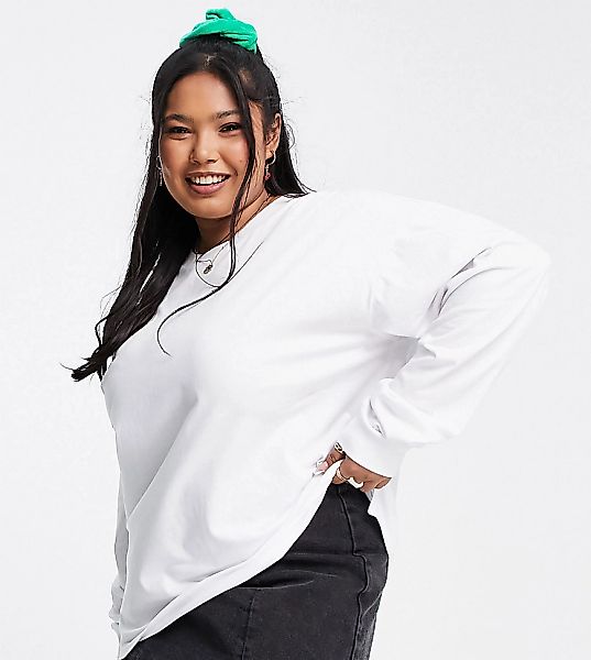 ASOS DESIGN Curve – Langärmliges Oversize-Shirt mit Bündchen in Weiß günstig online kaufen