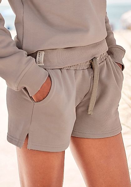 LASCANA Sweatshorts, aus organischer Baumwolle, Loungewear günstig online kaufen