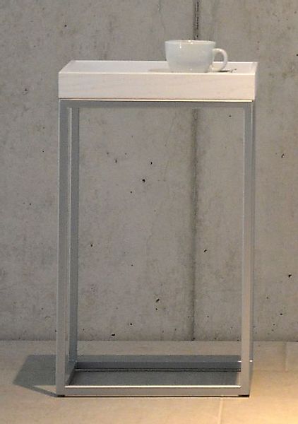Beistelltisch Pino Säulenform Gestell lunasilber Tablett Esche Weiß günstig online kaufen