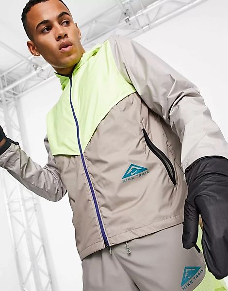 Nike Running ‑ Trail ‑ Windjacke mit Logo in Limettengrün günstig online kaufen