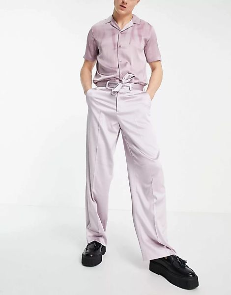 ASOS DESIGN – Elegante, extrem weit geschnittene Hose in Rosé aus Satin-Ros günstig online kaufen