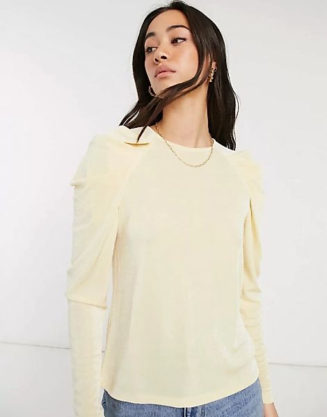 Vero Moda – Anschmiegsames Oberteil in Creme mit breiten Bündchen-Weiß günstig online kaufen