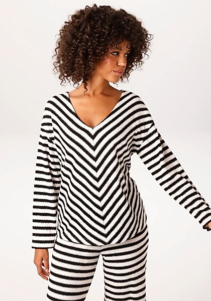 Aniston CASUAL Sweatshirt, im interessanten Steifen-Dessin - NEUE KOLLEKTIO günstig online kaufen