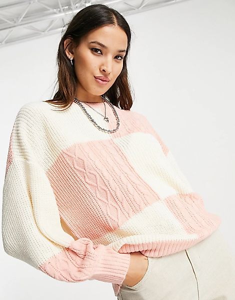 Violet Romance – Pullover in rosa mit Farbblockdesign und Rundhalsausschnit günstig online kaufen