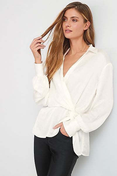 Next Wickelbluse Satinhemd mit gedrehter Vorderseite günstig online kaufen