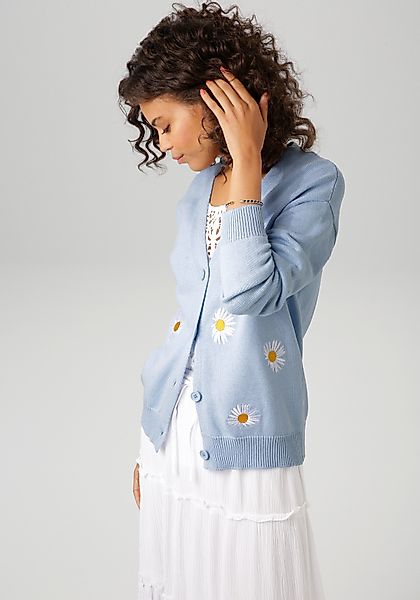 Aniston CASUAL Strickjacke mit aufgestickten Margeriten günstig online kaufen