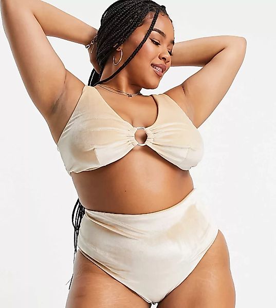 ASOS DESIGN Curve – Bikinislip aus Samt in Nude mit hohem Beinausschnitt-Ne günstig online kaufen