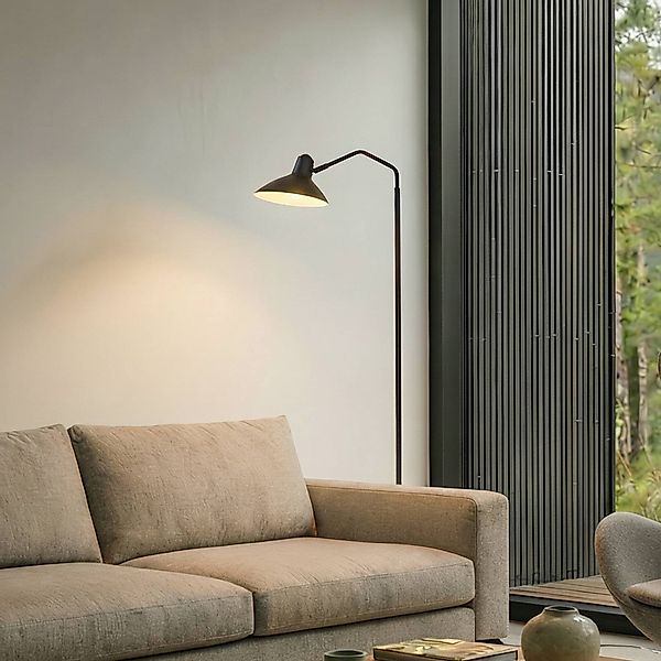 Lindby Stehleuchte Adrik, schwarz, Metall günstig online kaufen