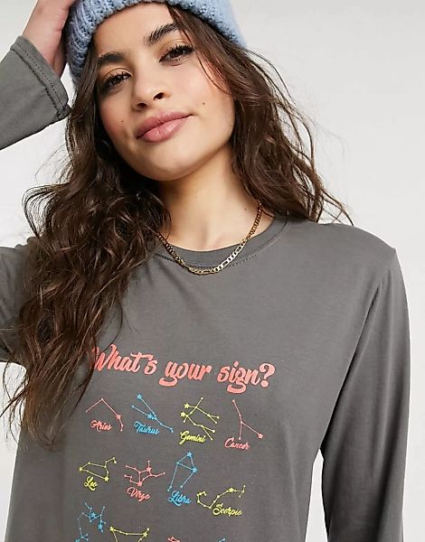 Heartbreak – Langärmliges Shirt mit Sternzeichenprint in Anthrazit-Grau günstig online kaufen